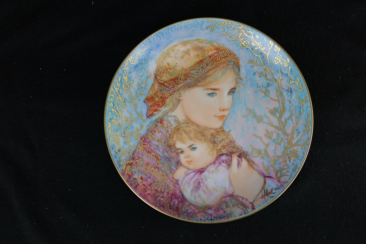 Lot Of Three Hibel Decorative Collector Plates Made By Knowles And Rosenthal