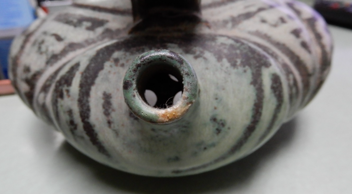 “David Vogel” Studio Pottery Hand Thrown Tea Pot W/ Two Cups Artist Signed