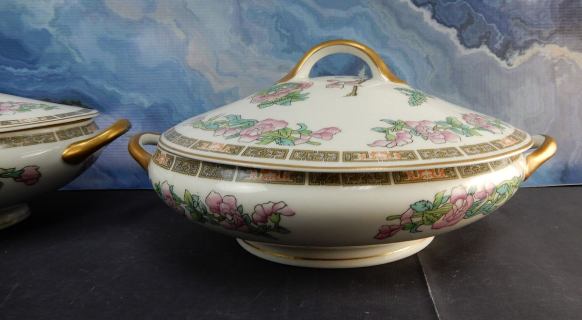 Two Vintage SYRACUSE Oval and Round  Covered Serving Bowls Indian Tree Pattern