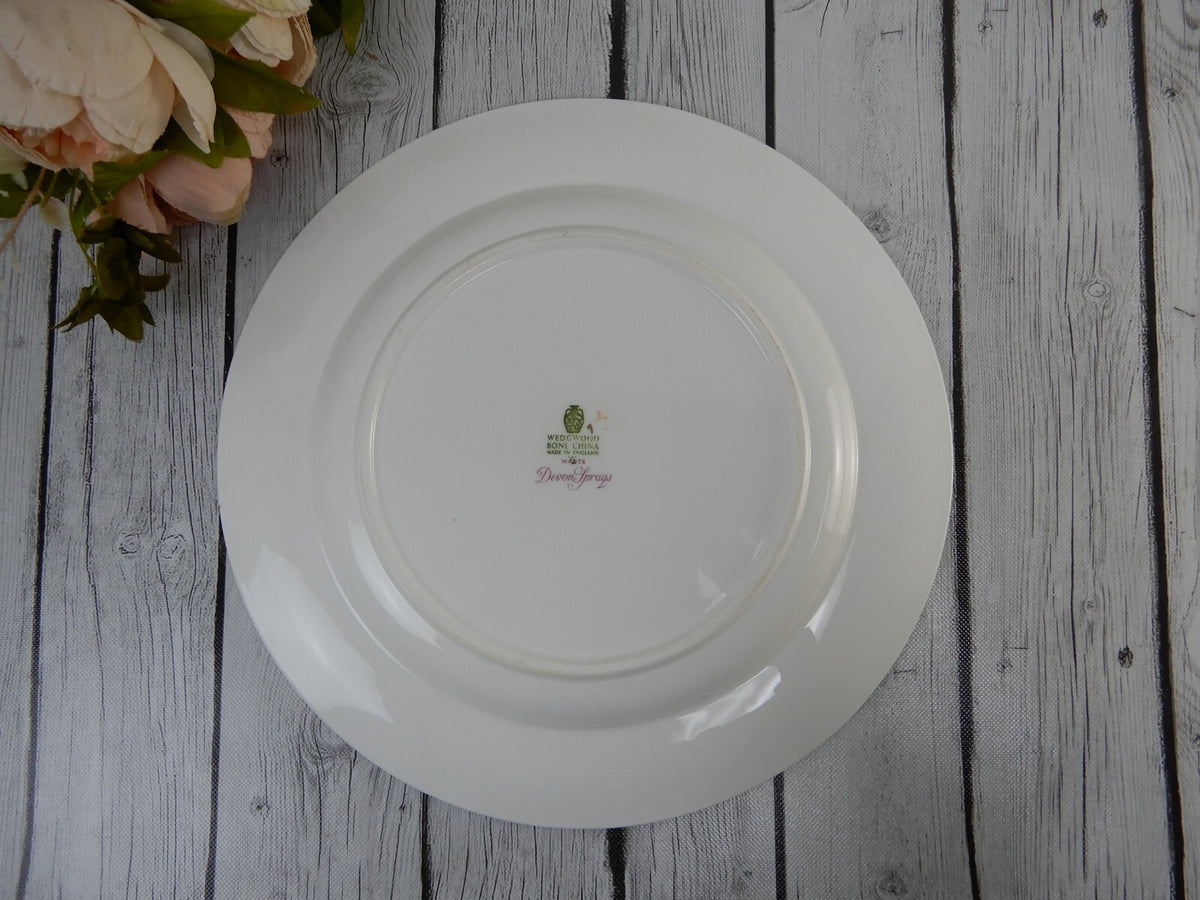 Vintage Wedgwood " Devon Sprays " 13-3/8" Chop Plate /Round Platter