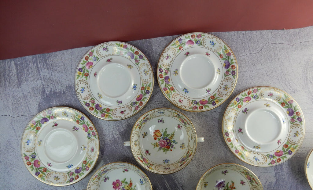 Set of 4 Vtg Dresden Sprays Cream Soup Bowls and Underplates CL Made In England