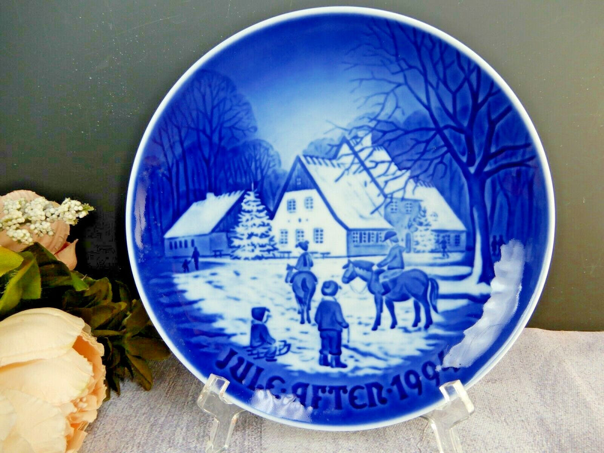 Set Of 4 Bing & Grondahl 1993-94 & 96-97 Annual Christmas Decorative Plates