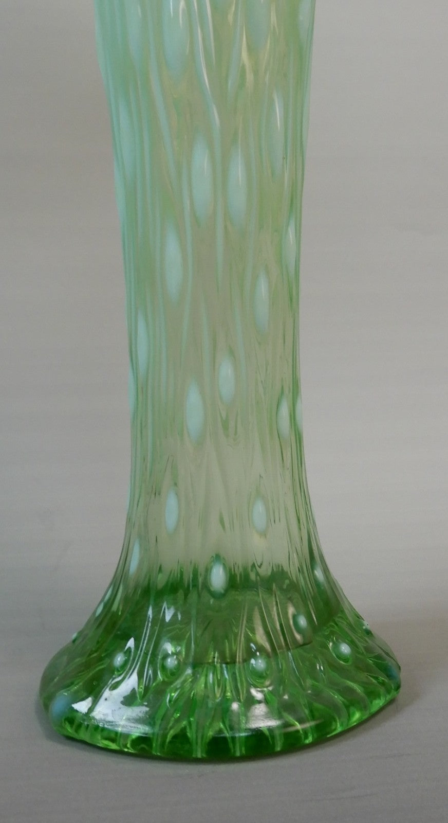 Antique Beautiful Northwood Swung Opalescent Green Glass Tree Trunk 11" Vase