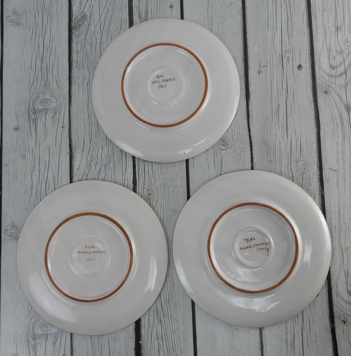 Vintage Italian Hand Painted Ceramic Pottery Set of 3 Decorative Plates
