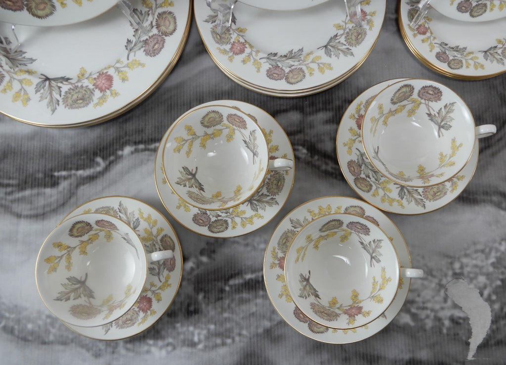 Set of 20 Pieces 4 Place Setting Porcelain Wedgwood Bone China LICHFIELD Pattern