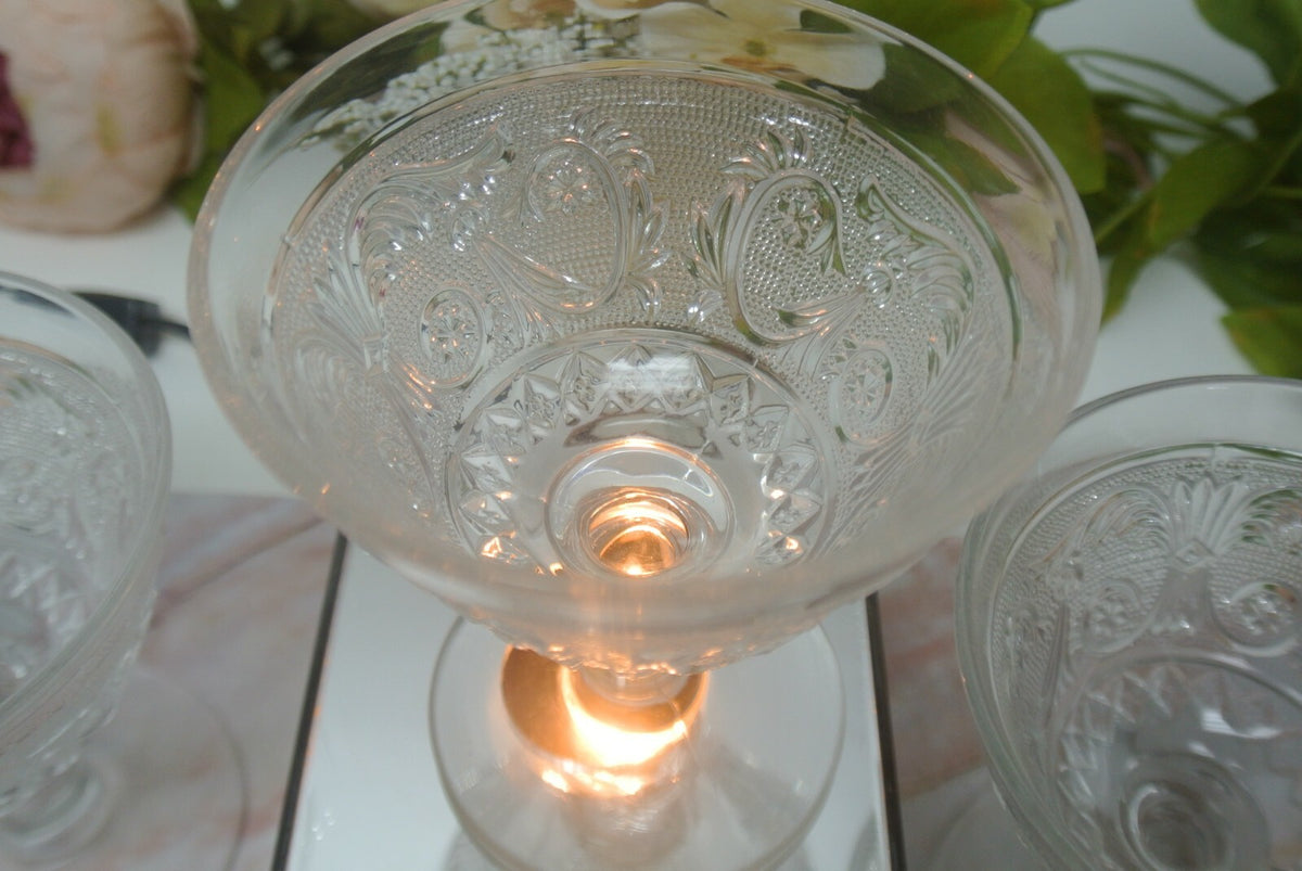 Set of 4 Ice Cream Dish 6 oz in Duncan & Miller Sandwich Clear Glass Pattern