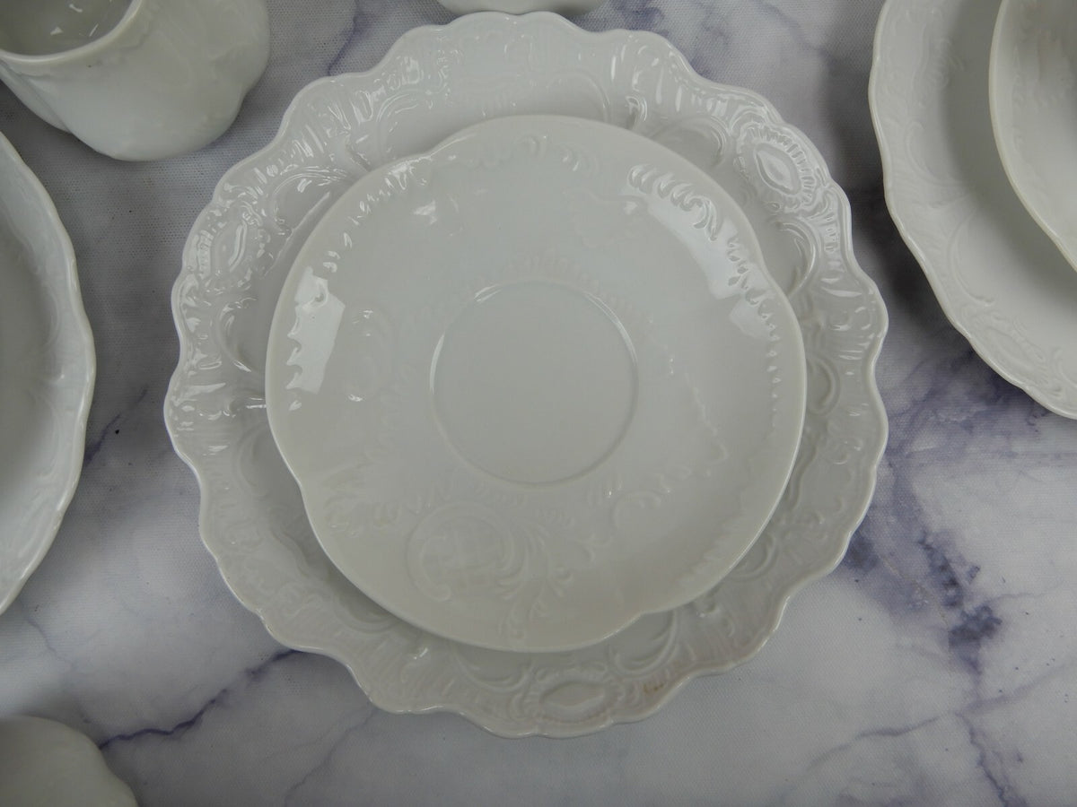 28 Pieces White Ceramic Plates,Saucers, Cups and Handled Plate Cake Unbranded