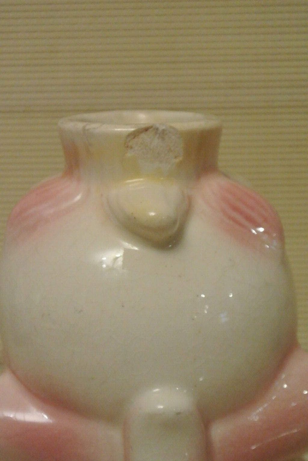 Vintage Hull Leeds Elephant Decanter or Milk Jug Nice Vintage Decoration