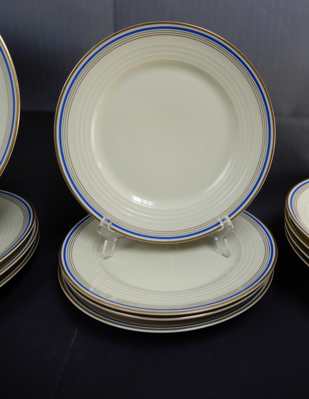 19 Pc. Eamag Schönwald Bavaria Gold and Cobalt Blue Rim Dinnerware Settings