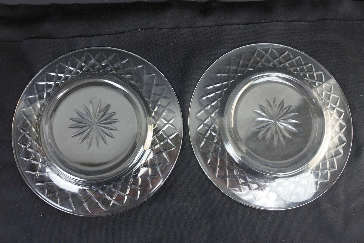 Lot of 6 Clear Glass Luncheon Plates With Criss Cross and Stardust Design