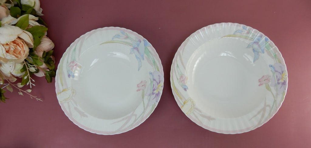 Two Serving Bowls of Petite Mikasa Bone Pink Melody L9810