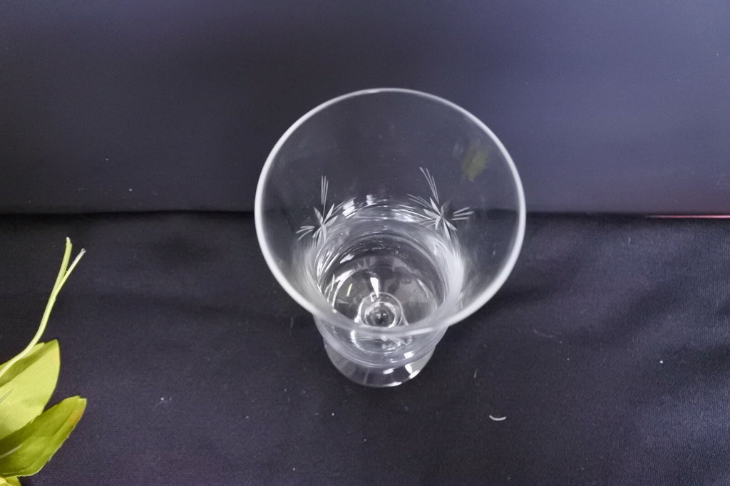 Pair Of Vintage Starburst Pattern Wine Goblets
