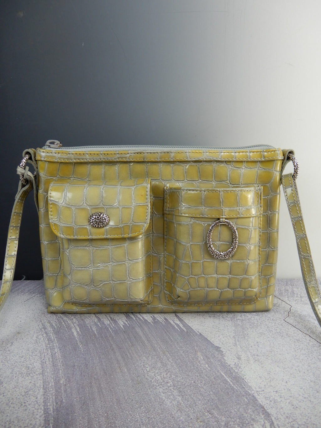 Vintage Brighton Patent Leather Crossbody Croc Embossed Gray/Green 9" by 7"