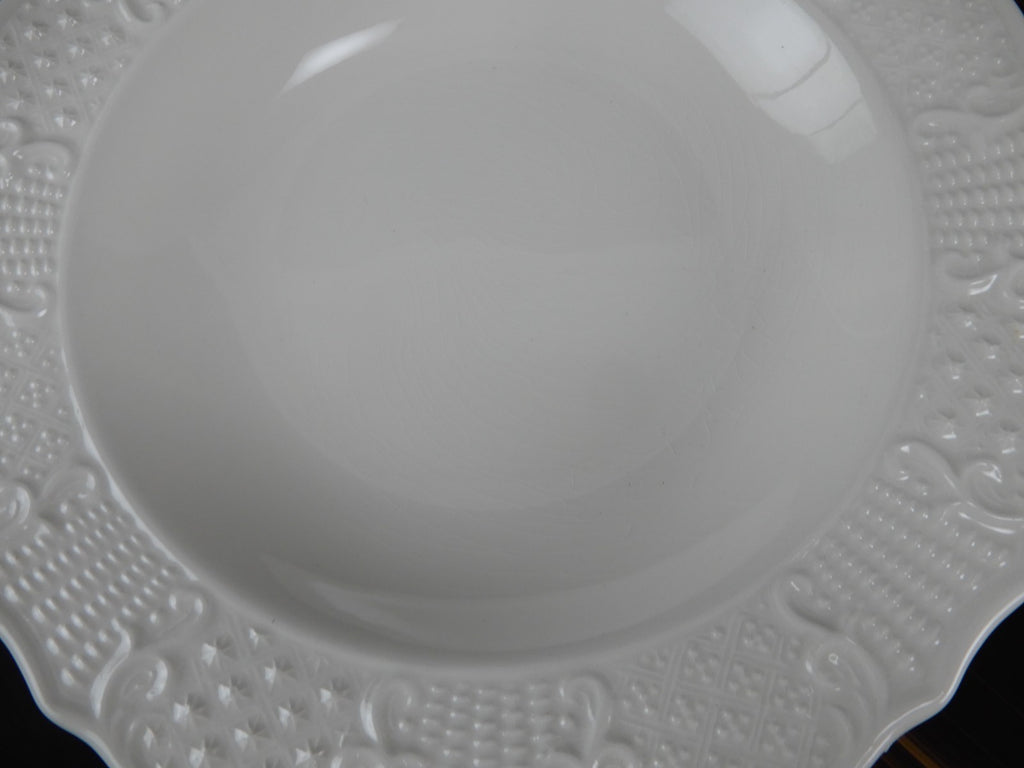 Six Canonsburg Pottery American Traditional Embossed Soup Bowls
