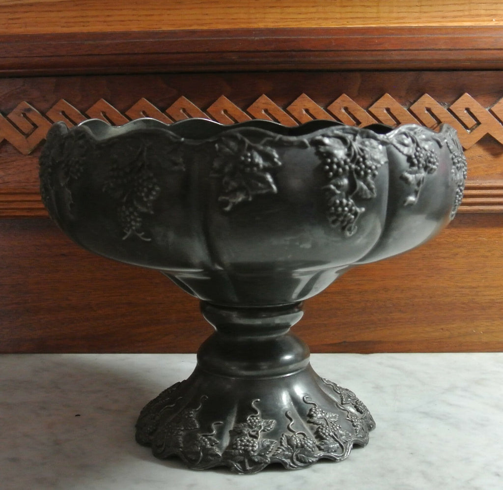 Vintage EGW & S Webster & Sons EPBM  20 0 Footed Fruit Bowl w/Embossed Grapes
