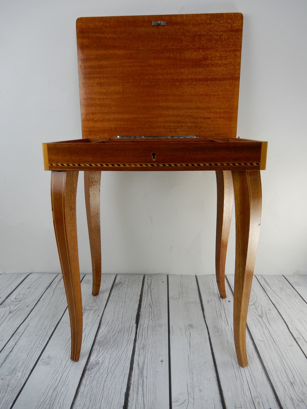 Reuge Vintage Music Box Table Jewelry Box with Dr Zhivago Laras Theme