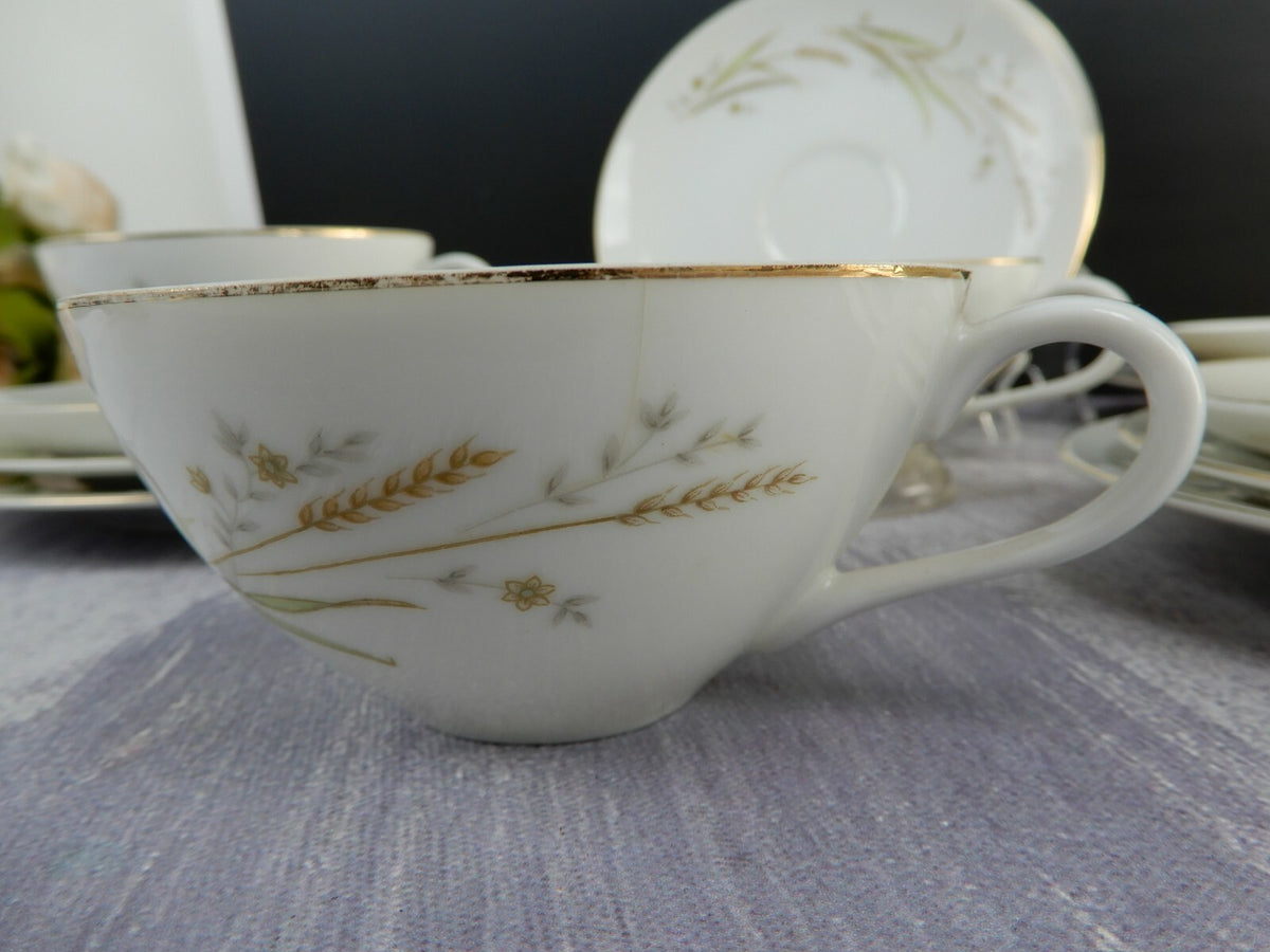 Set of 16 Pieces Golden Harvest Fine China Japan Cups,Saucers,B/B,Dessert Plates