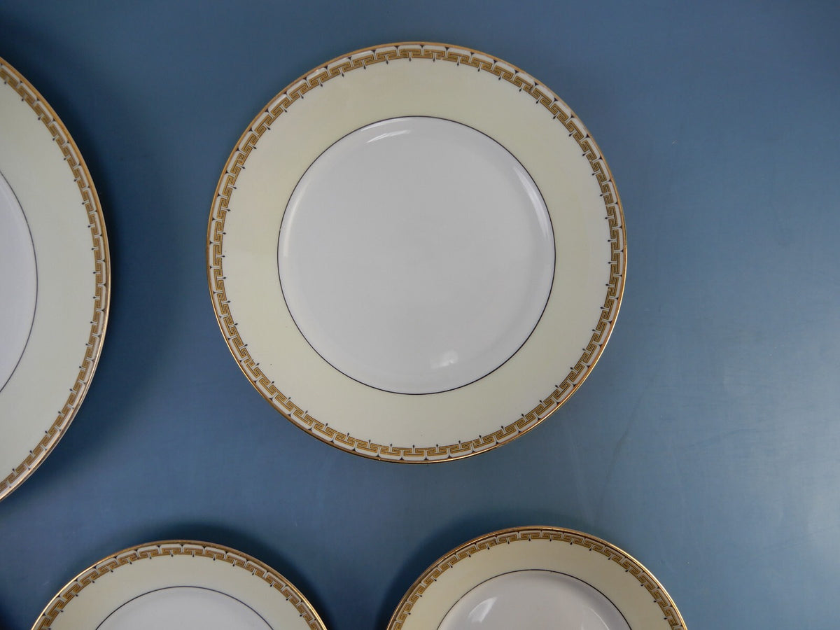Set of 5 Replacement Pieces of  Hutschenreuther LHS Favorite Bavaria Plates