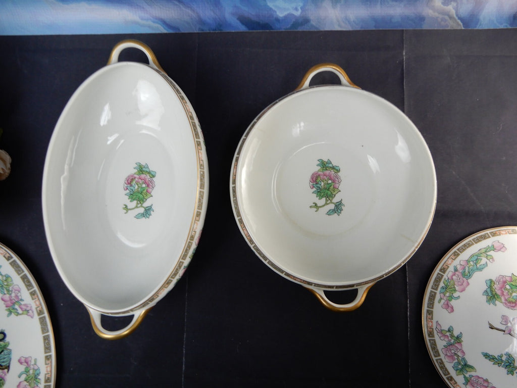 Two Vintage SYRACUSE Oval and Round  Covered Serving Bowls Indian Tree Pattern
