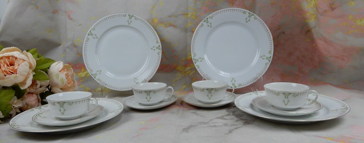 12 Piece MZ Altrohlau CMR Czechoslovakia Art-Deco Cups,Saucers and Dinner Plates
