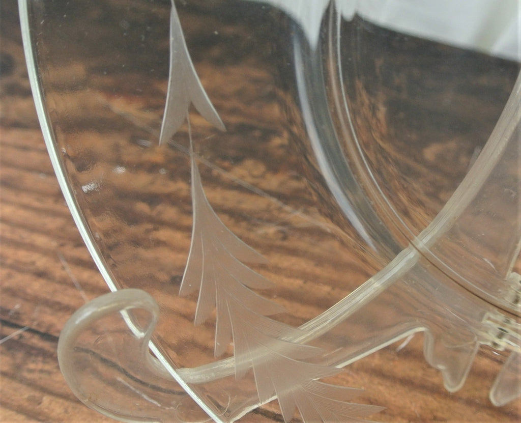 7 Clear 8" Dining Room Set Glass Plates Set With Leaf Pattern Etched