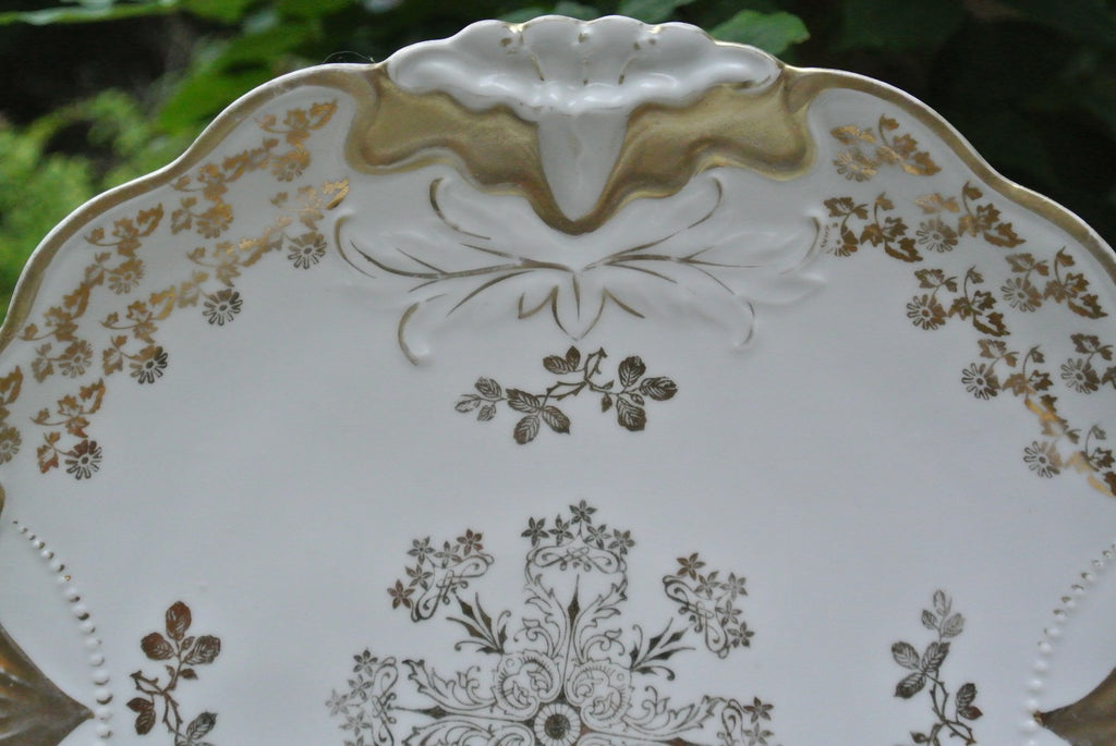 Elegant Decorative Porcelain Display Plate, White & Gold Trim - 11-5/8"