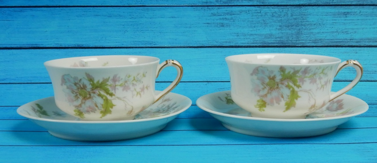 Vintage Set of Two Haviland Limoges Schleiger 79 Flat Cups And Saucers