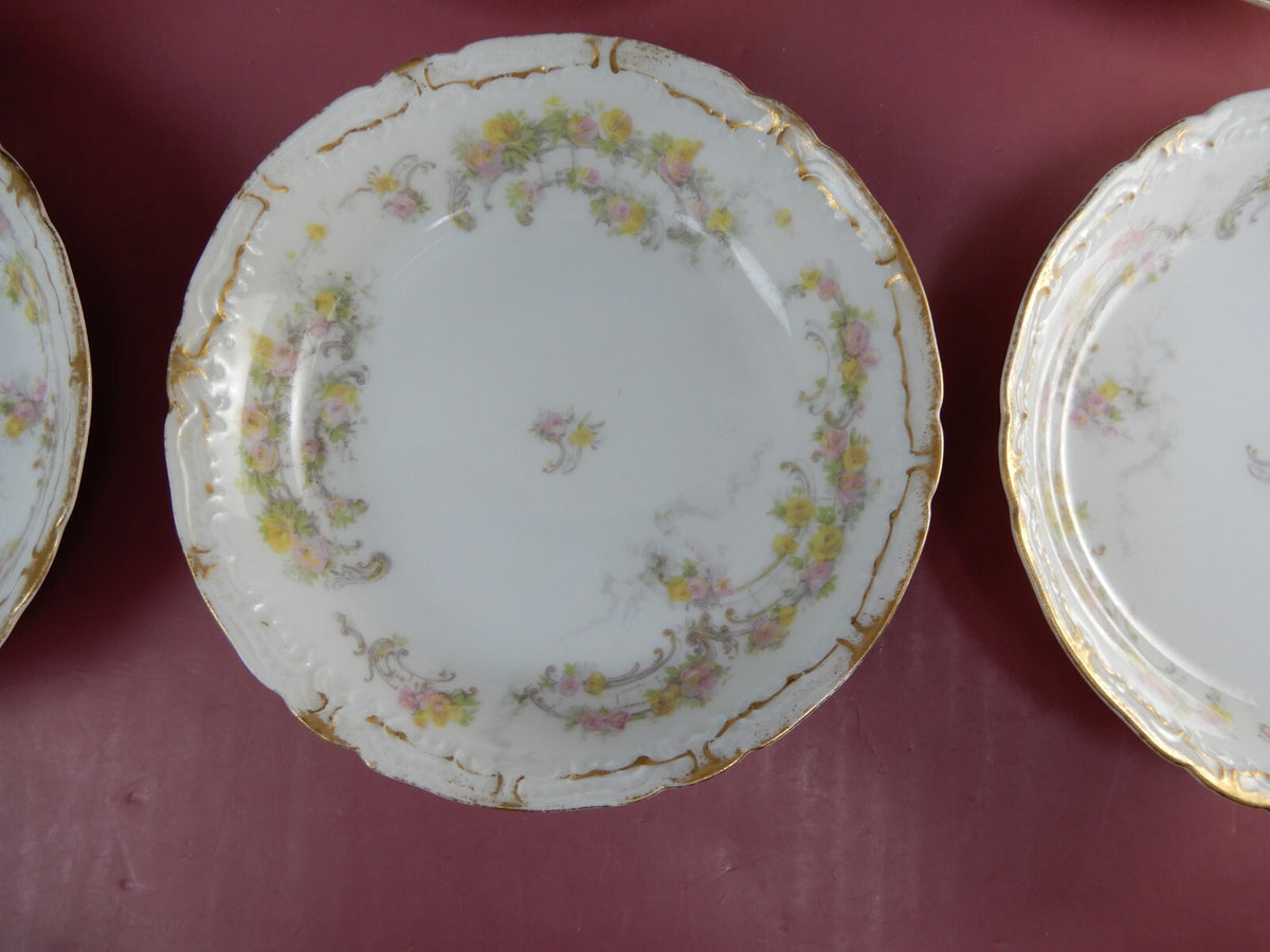 Haviland Limoges France Schleiger 475e Hand Painted Five Fruit Desert Bowls Set