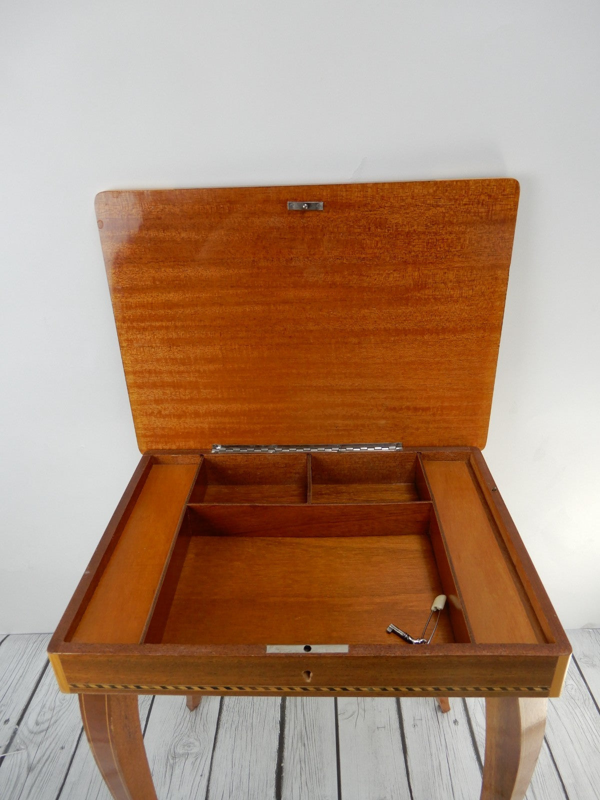 Reuge Vintage Music Box Table Jewelry Box with Dr Zhivago Laras Theme