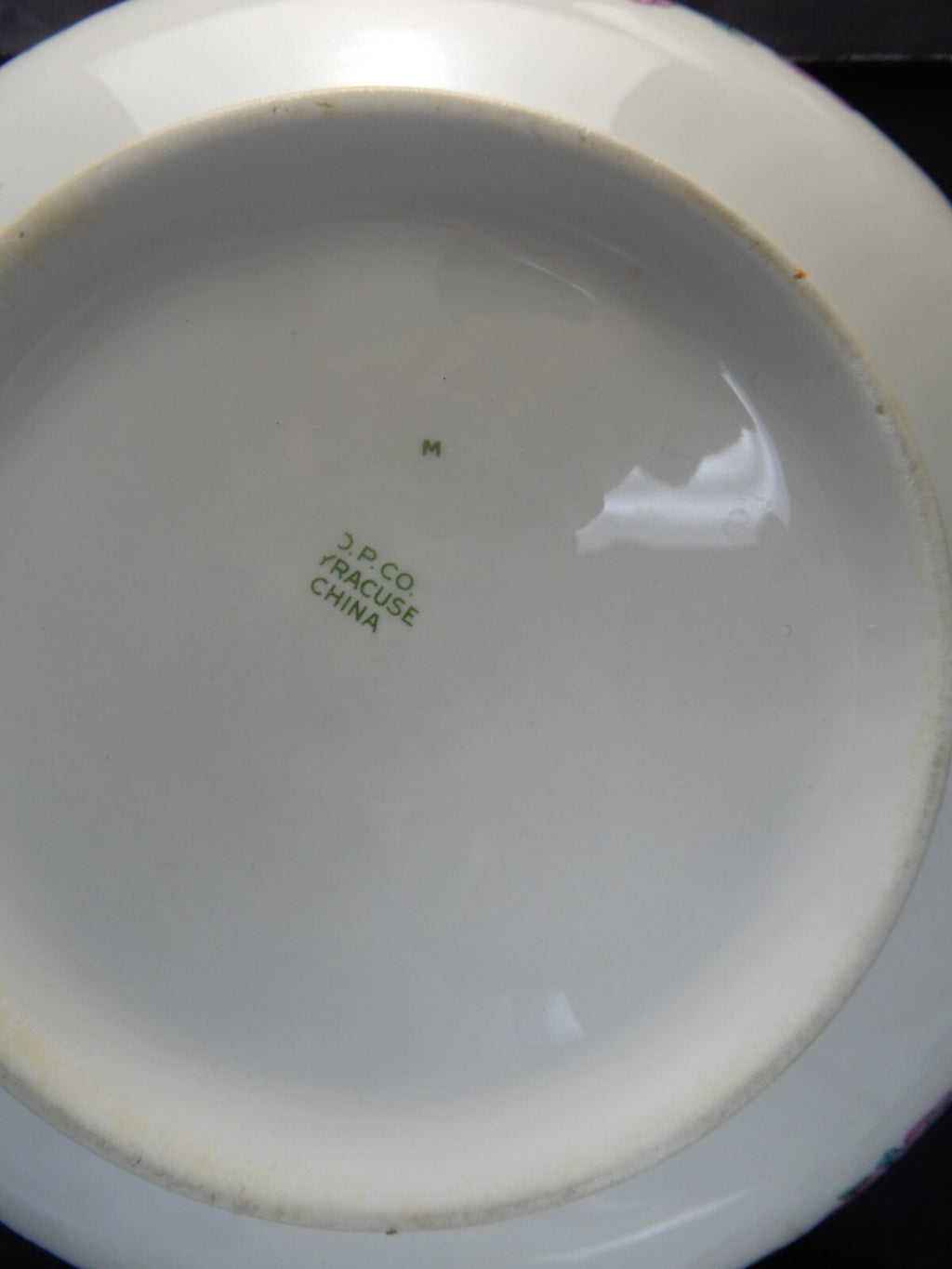 Two Vintage SYRACUSE Oval and Round  Covered Serving Bowls Indian Tree Pattern