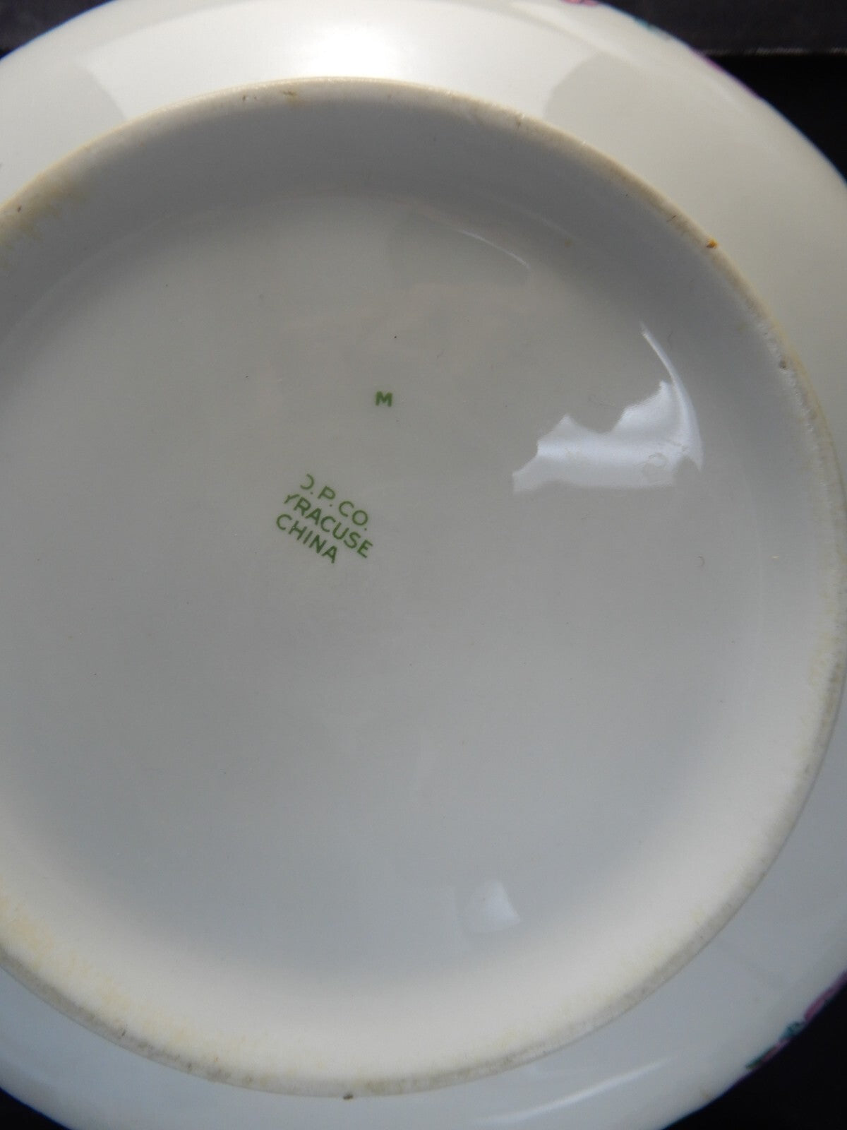 Two Vintage SYRACUSE Oval and Round  Covered Serving Bowls Indian Tree Pattern