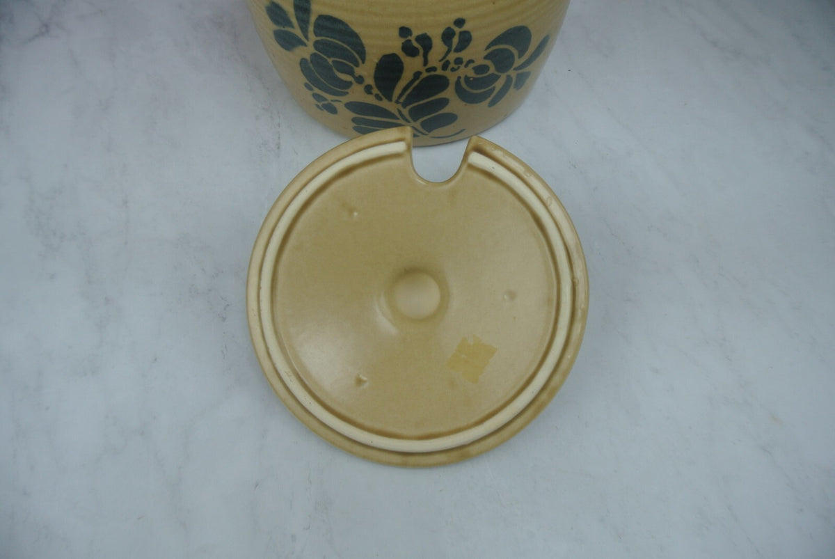 Pfaltzgraff Folk Art - Soup Tureen 3-1/2 OT No Ladle - Vintage