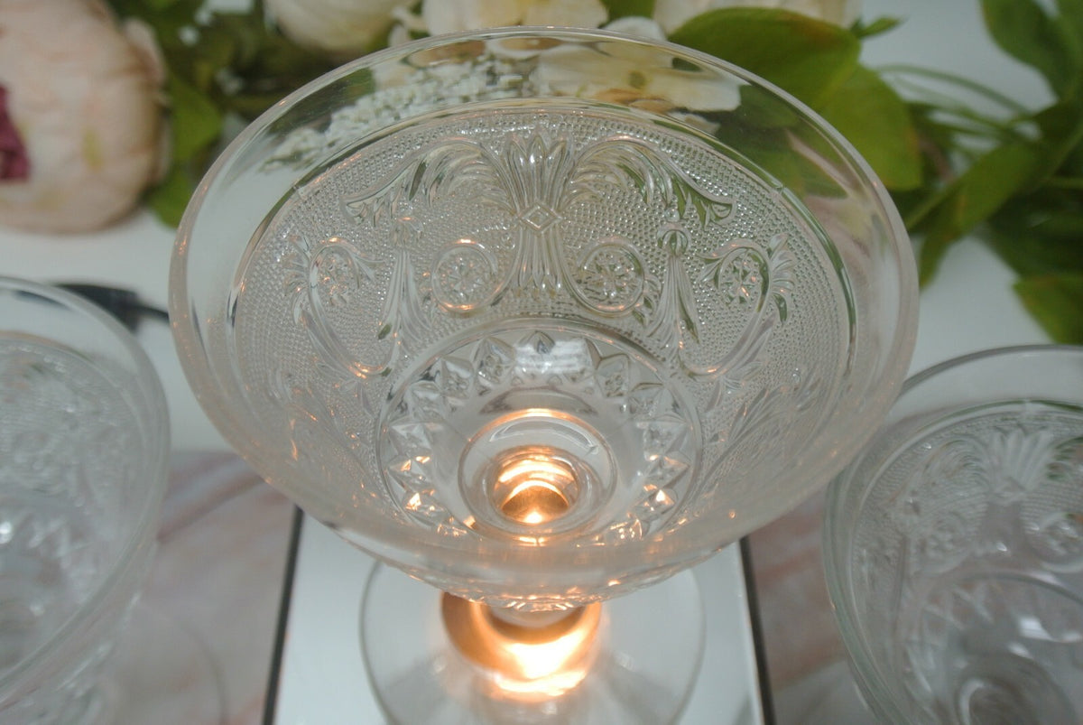 Set of 4 Ice Cream Dish 6 oz in Duncan & Miller Sandwich Clear Glass Pattern