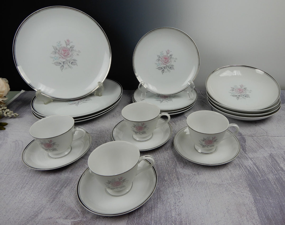 Set of 20 Pieces -4 Place Setting "Rosetta" Empress China Fine China Japan
