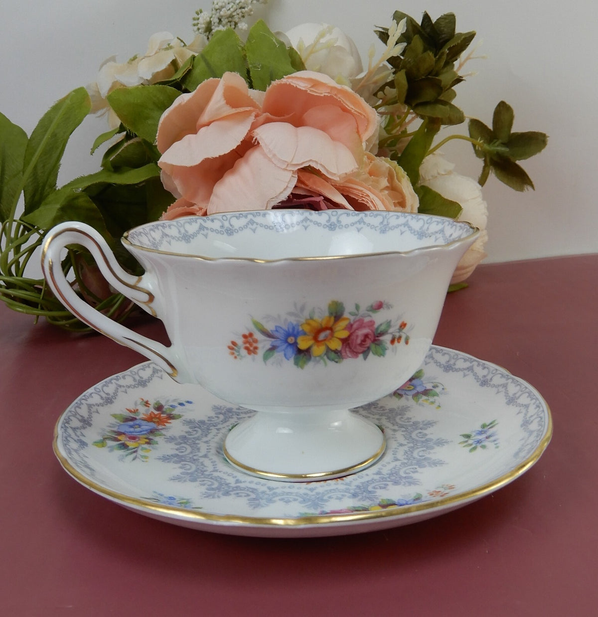 Vintage Shelley "Crochet " 13302 Pattern Tea Cup & Saucer