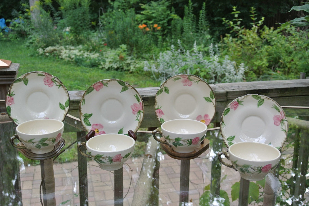 Vintage Franciscan Dessert Rose 4 cups 4 saucers With "TV Stamp " A2