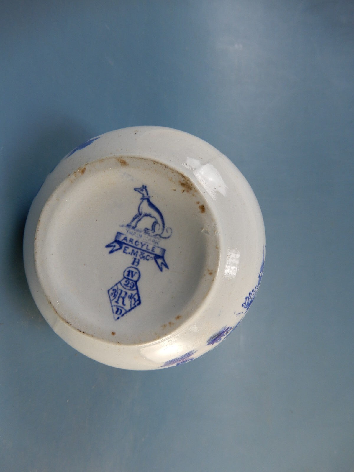 Antique Toothbrush Holder Vase Chinese Scroll Edge Malkin Co E.M.& Co, Argyle