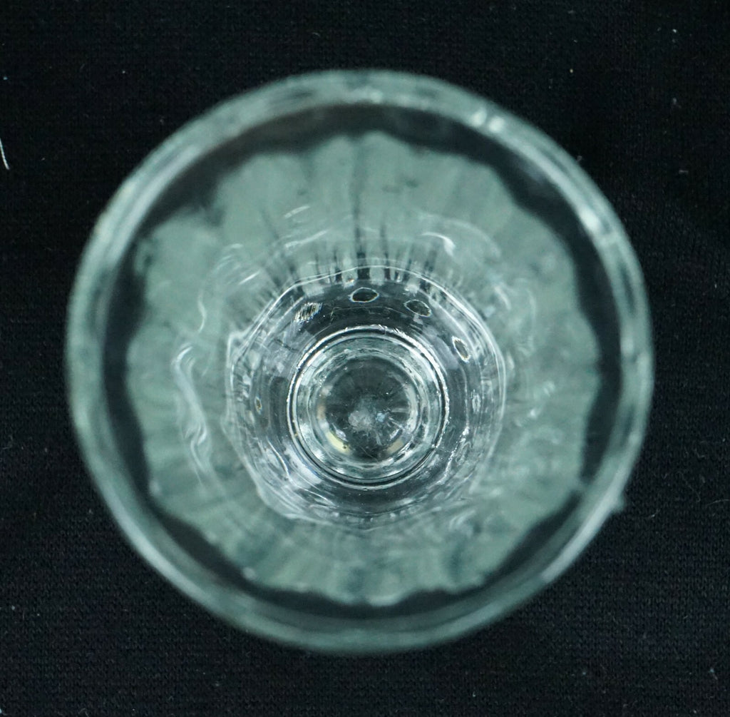 Set of  6 Glass Small Sundae Glasses Decorative Collection