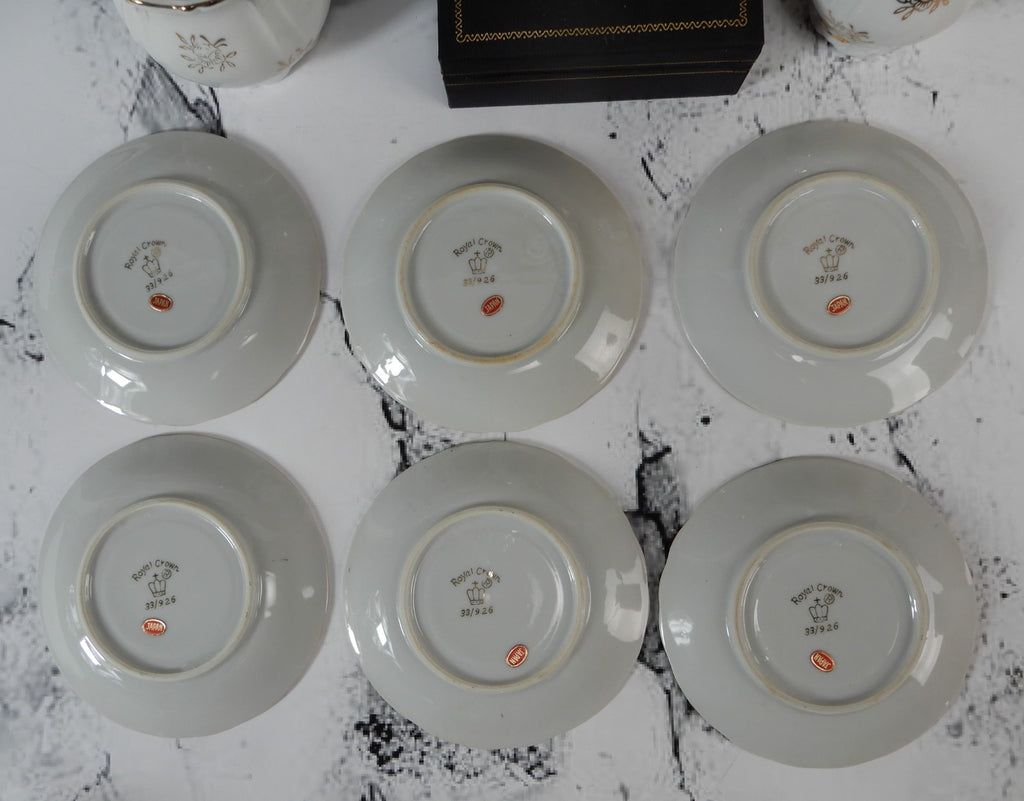 Small Vintage Royal Crown Japan 15 Pc Porcelain Tea Set White Gold Floral 33/926