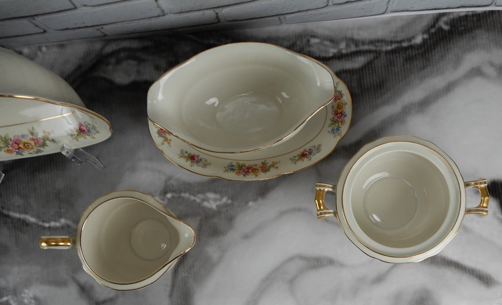 Vintage Vegetable Bowl,Gravy Bowl,Creamer & Sugar Bowl Tirschenreuth Springtime