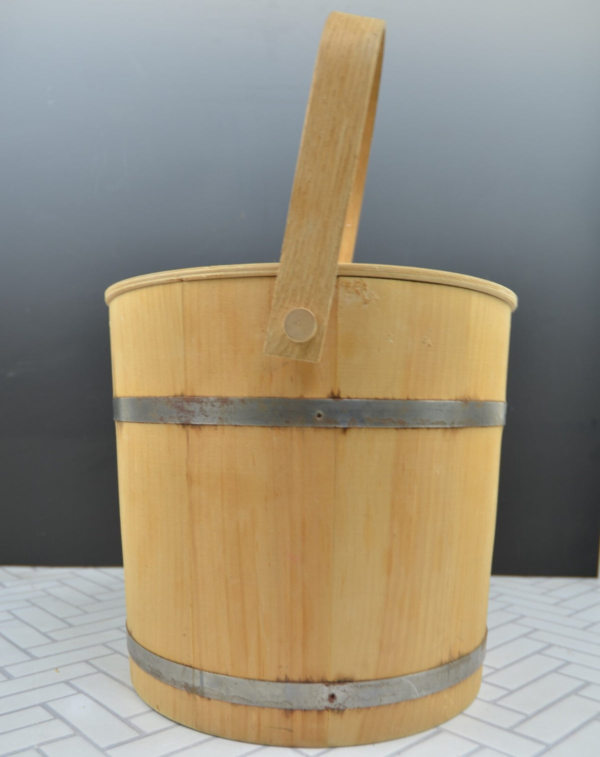 Vintage Metal-Banded Rustic Wooden Display Bucket with Lid 10-1/2" High