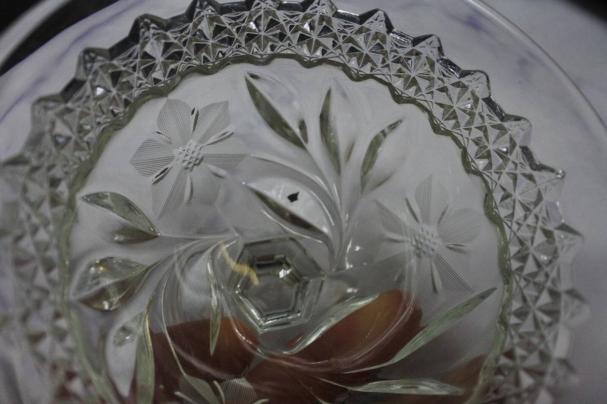 Lot Of 5 Mckee Footed Pressed Glass sherbet glasses With Etched Daisies