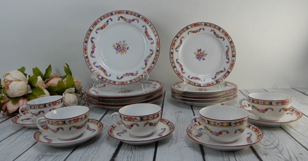 20 Pc 4-Piece 5 Place Setting Fraureth Saxony  Floral Bouquet "Standish"