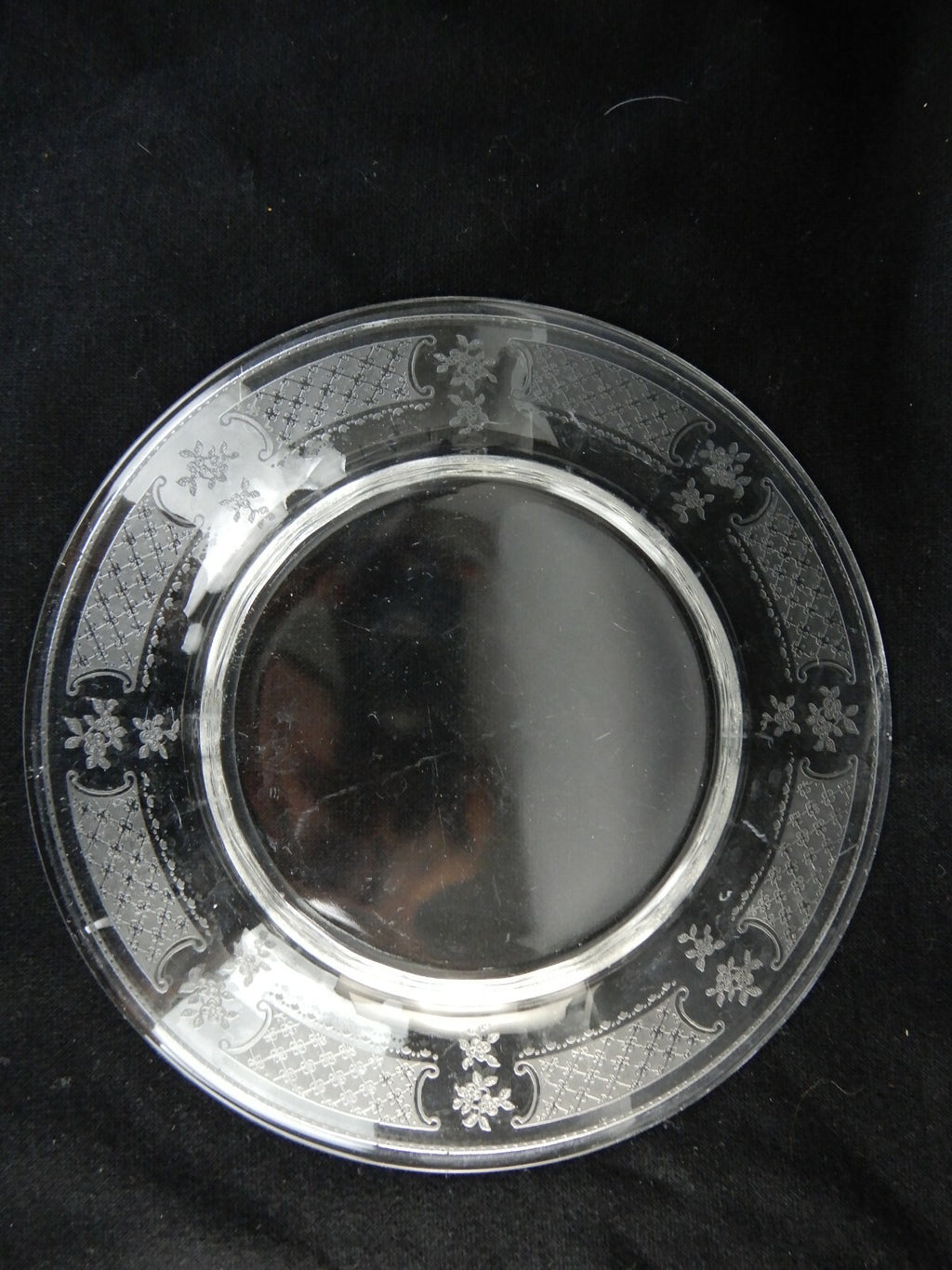 Vintage Clear Glass Floral Themed Luncheon Plates Set Of Six