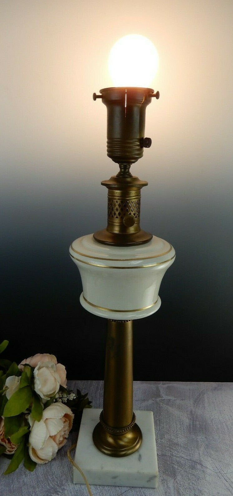 Vintage Faux Marble Base Electric Table Lamp