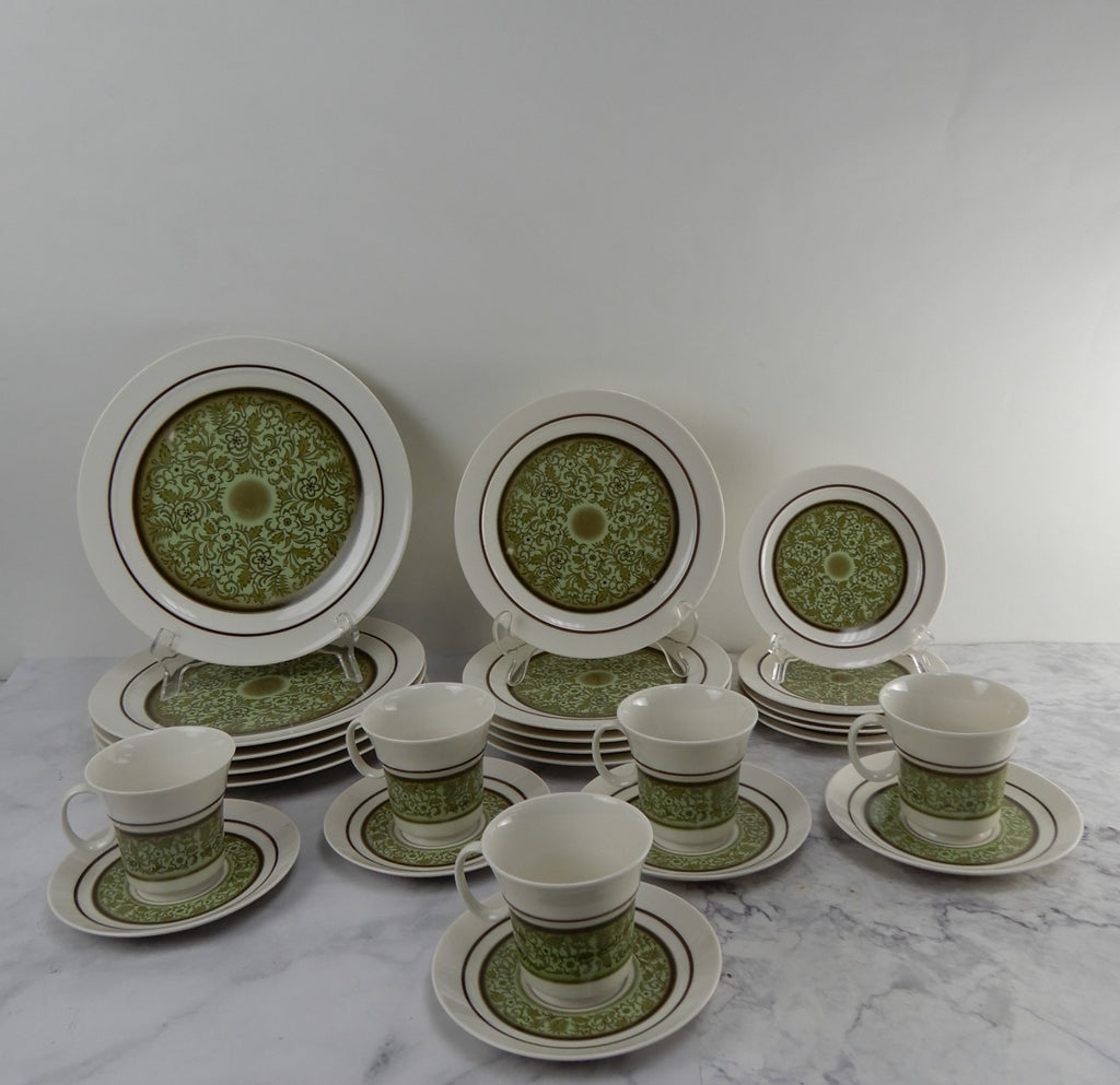 25 Pc 5-Piece 5 Place Setting Noritake Expression China Japan "Moon Valley" 7044