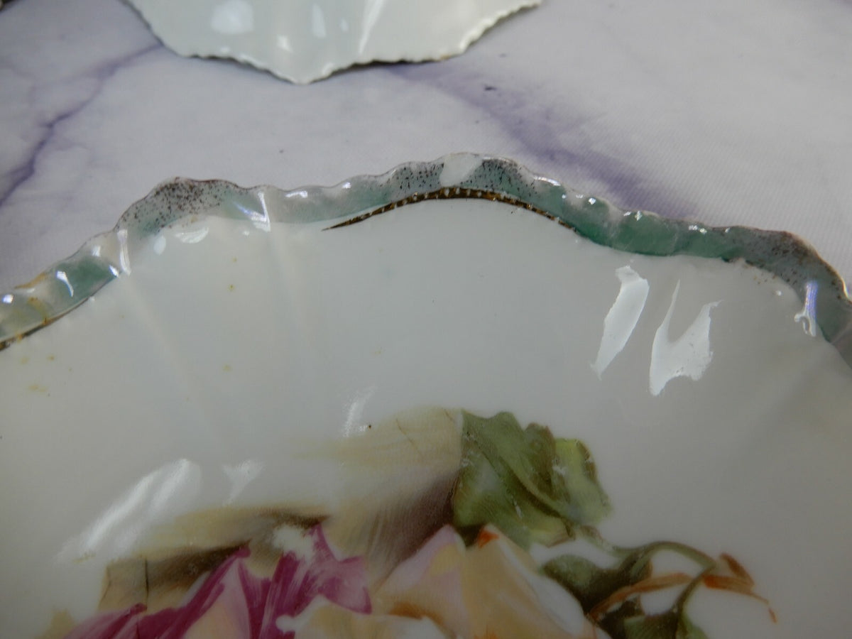 Set of 4 RS Prussia Irridecent Bowls with Roses