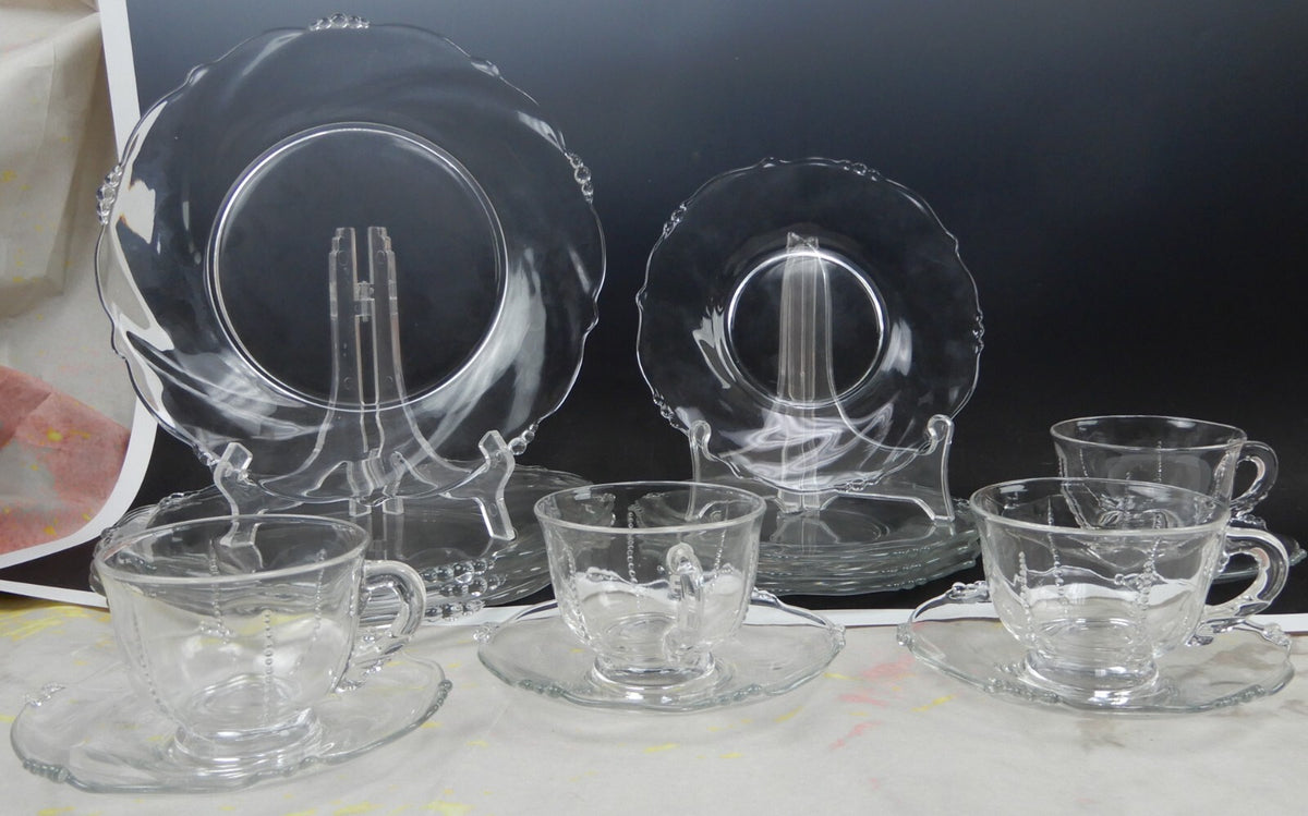 16 Pieces 4-Piece Set for 4 Place Setting in Heisey Waverly Pattern