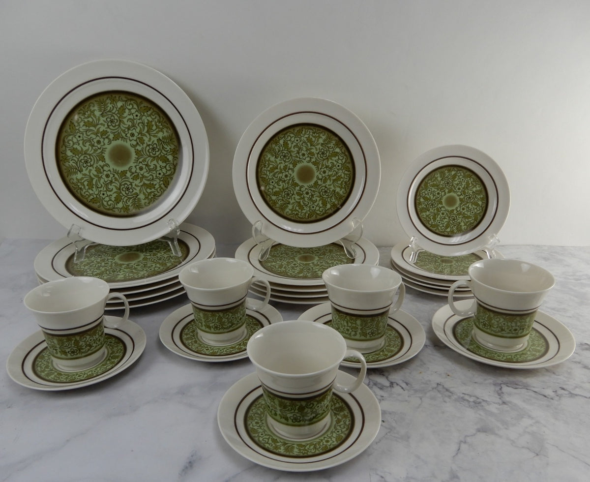 25 Pc 5-Piece 5 Place Setting Noritake Expression China Japan "Moon Valley" 7044