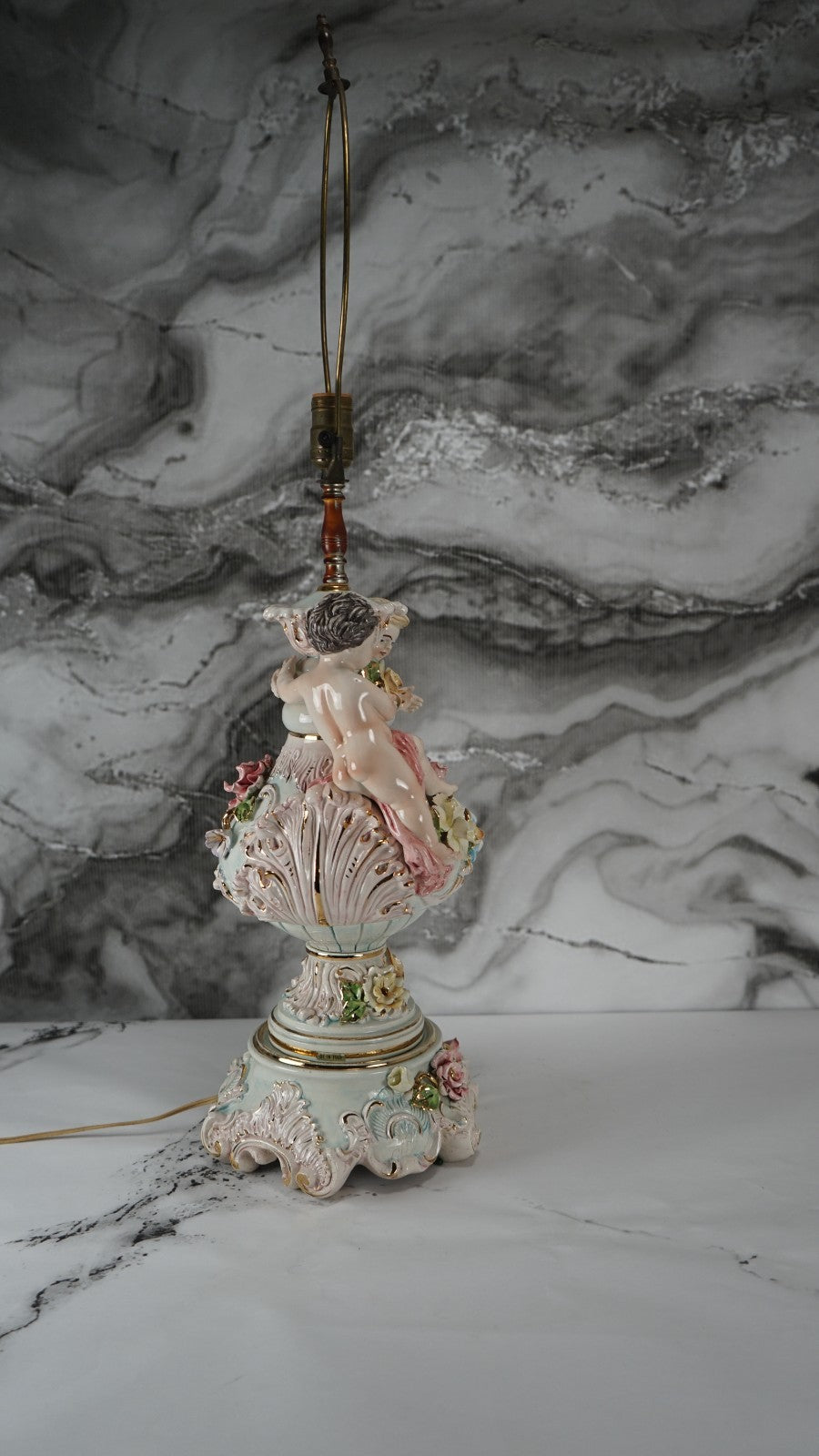 Vintage Porcelain Floral Capodimonte 3 way Light Italian Table Lamp w/Cherubs